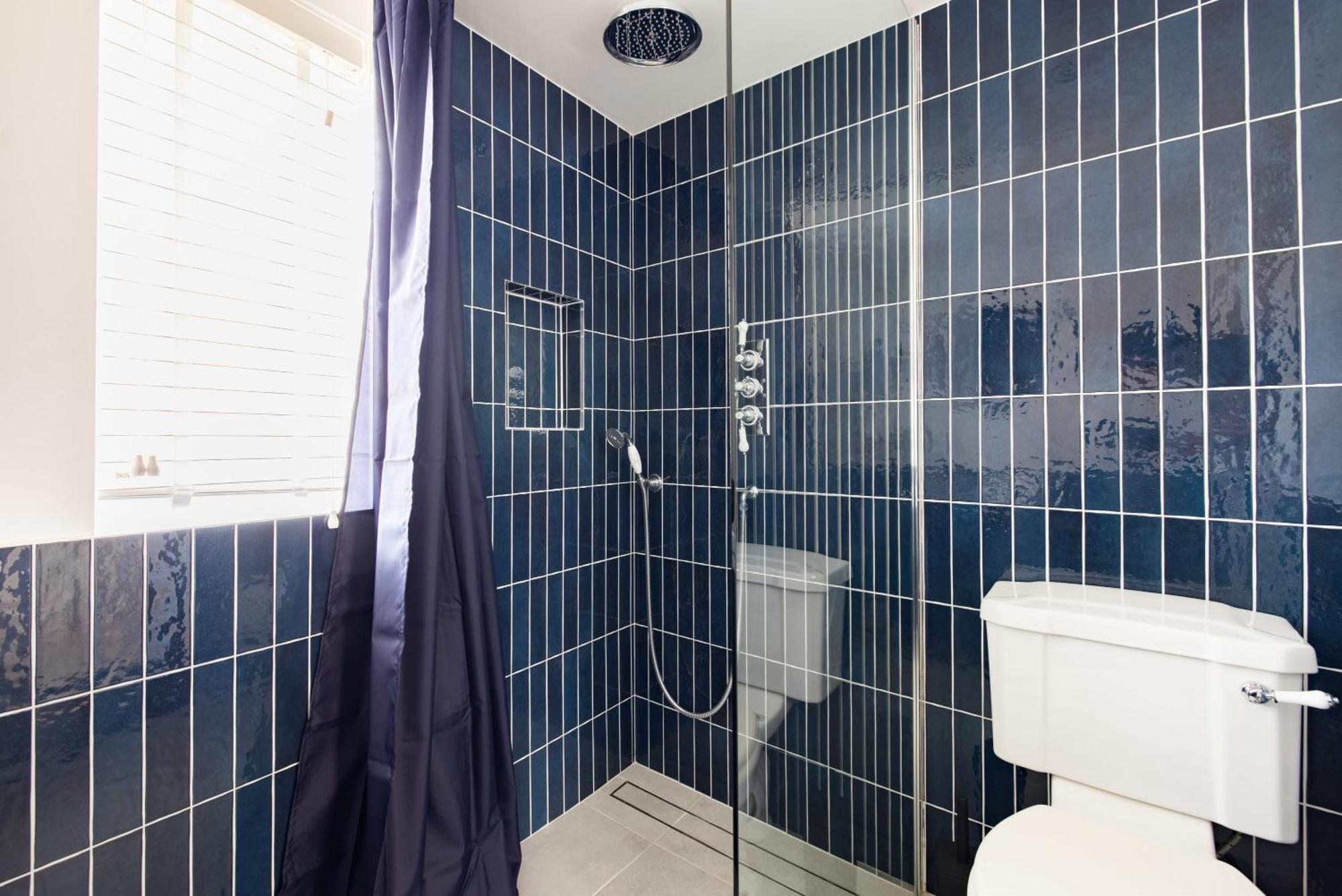 The Little Blue Dream - Sleeps 6 Apartment